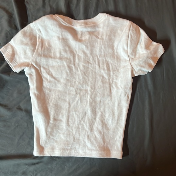 NWT Hollister Tee - Picture 3 of 3
